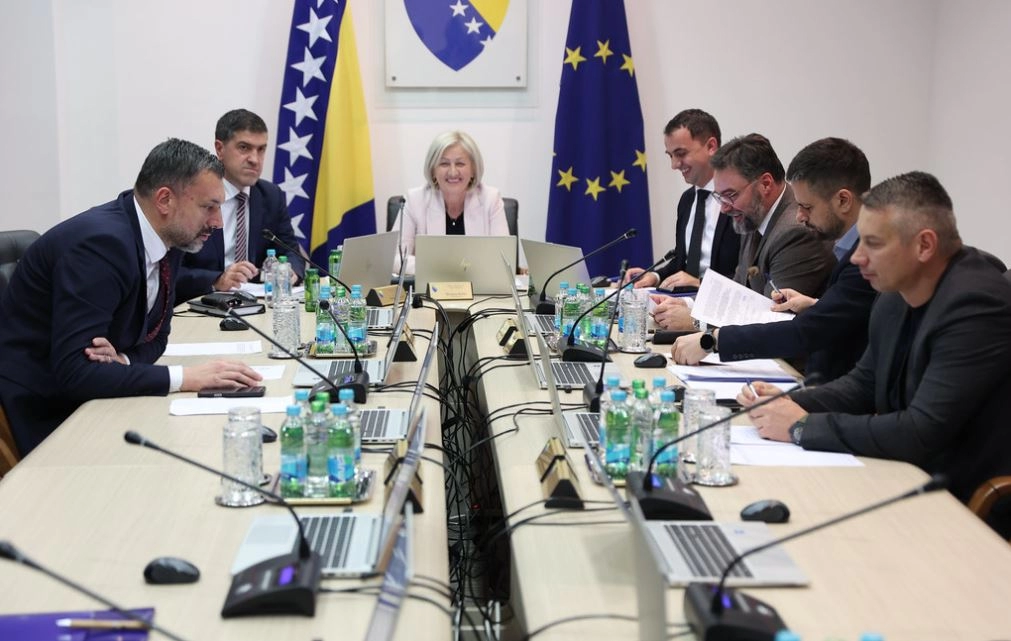 Vijeće ministara BiH: Odobreno glasanje državljana Hrvatske u BiH, predviđeno sedam lokacija